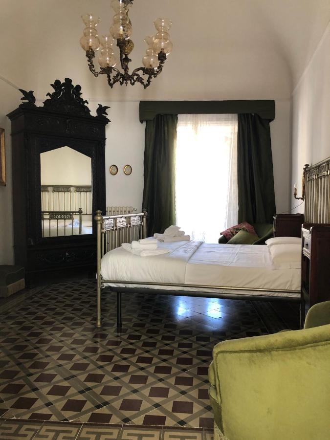 דירות אנה La Casa Sulla Piazza מראה חיצוני תמונה