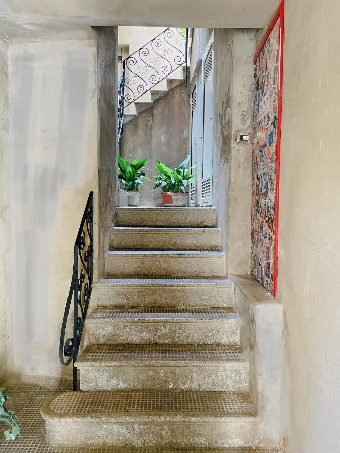 דירות אנה La Casa Sulla Piazza מראה חיצוני תמונה